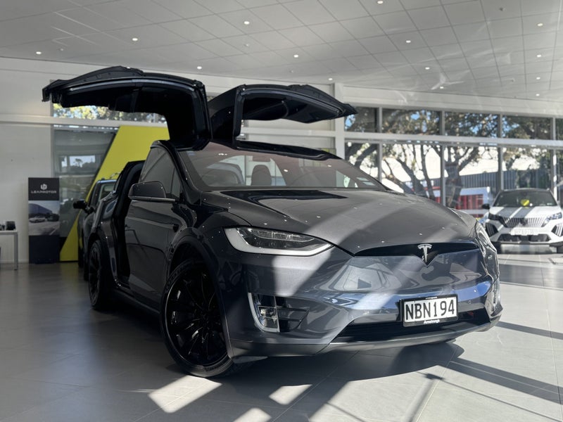 2017 Tesla Model X 90D63613535641601113
