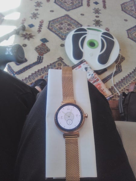 Smart Watch woman's ( small face for small wrist.). Carousel 7