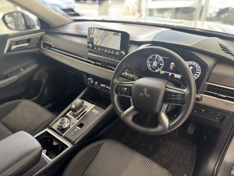 2022 Mitsubishi Outlander LS PHEV/4WD/AT63613535785474111