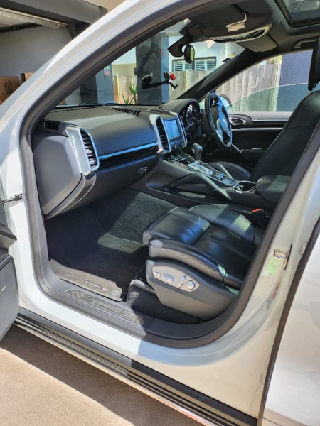 2014 Porsche Cayenne S Suv63613535853954113