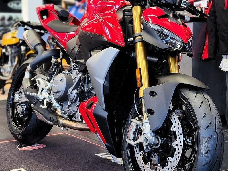 2025 Ducati Street Fighter Street Fighter63613536037634111