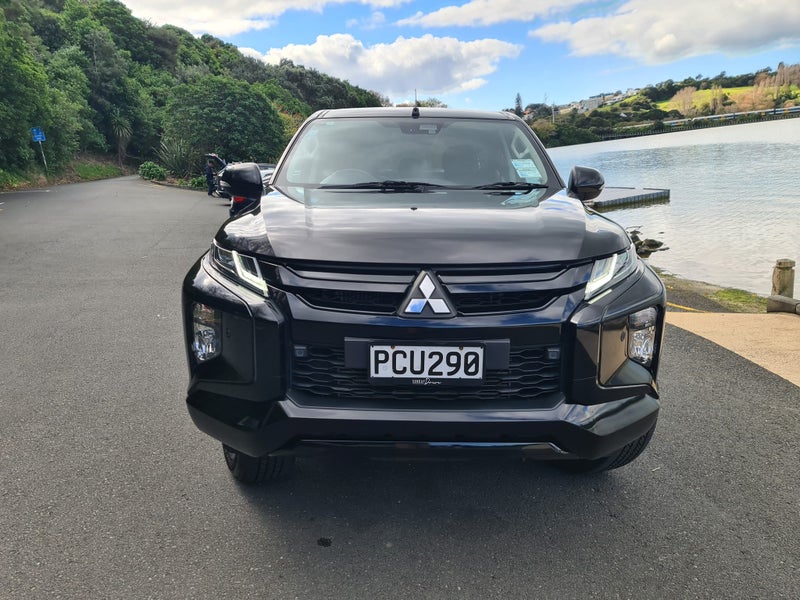 2022 Mitsubishi Triton Dc Vrxb 6At63613536211843113