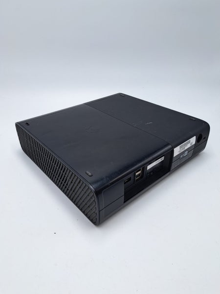 * 250GB Xbox 360 Console w/ 3 Controllers! * Carousel 4