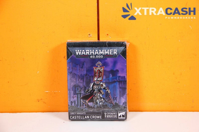 Warhammer 40,000 - Castellan Crowe / Grey nights Carousel 1