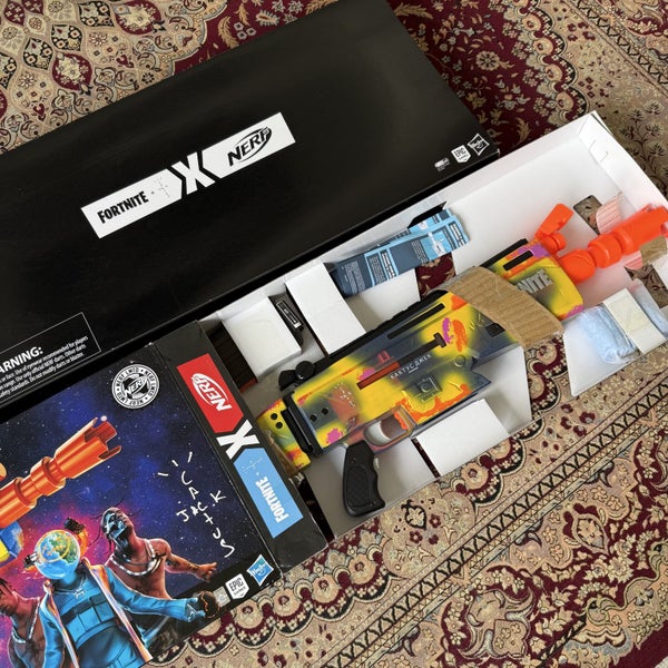 Travis Scott x nerf gun Carousel 2