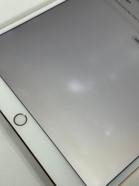 Apple iPad Pro 10.5" 64GB Gold Wifi Carousel 5