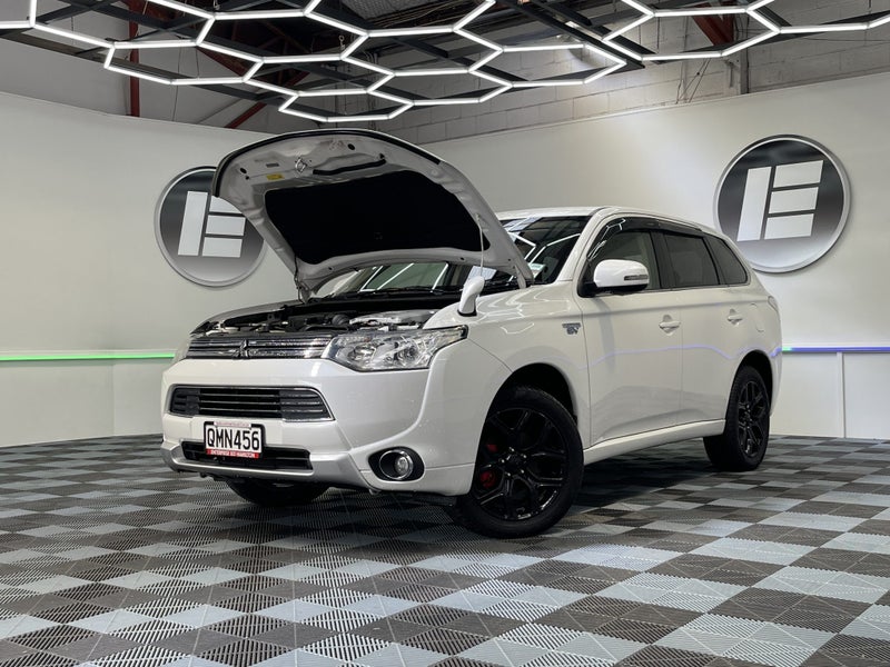 2014 Mitsubishi Outlander PHEV PLUG IN HYBRID63613536410626112