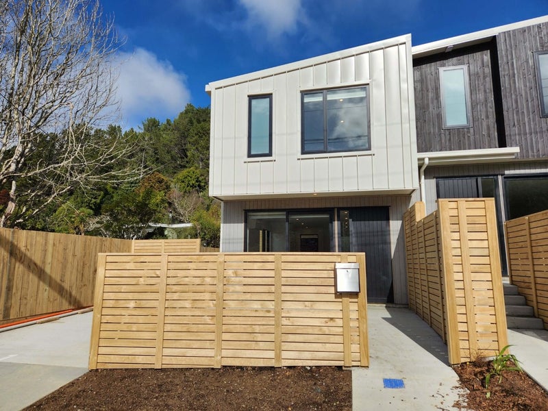 Stokes Valley, 3 bedrooms636148174196491126