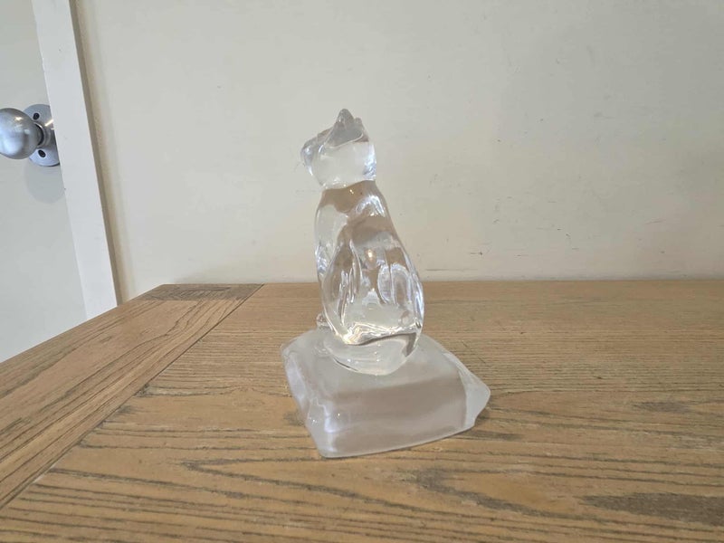 Vintage Crystal D’Arques France Cat Statue on Frosted Pedestal Base Carousel 12