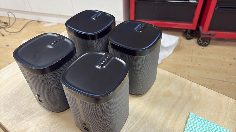 Sonos Play:1 (x4) – Black – Good Condition – No Boxes Carousel 5