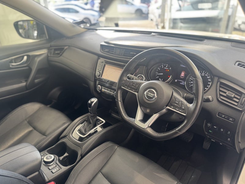 2018 Nissan X-Trail TI 2.5P/6CVT/SW/5DR63613788338563111
