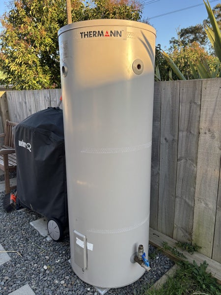 Thermann 250L Electric Hot Water Cylinder Carousel 1