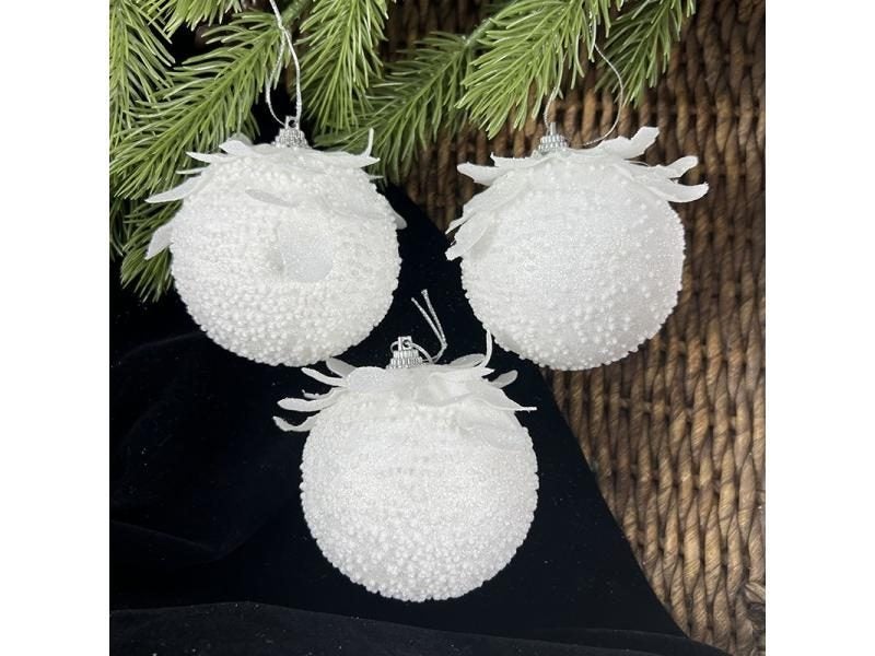 3pcs 8cm White Christmas Ball Christmas Tree Hanging Pendant Flower Foam Snow Carousel 1