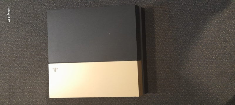 PS4 CONSOLE 500GB + CONTROLLER & CABLES Carousel 1