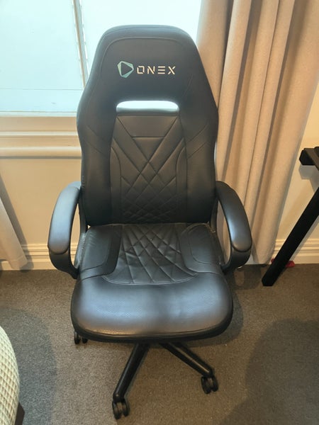 Mid Range Gaming Setup - RXT 3060 - i7 10400f - AOC Q27G2S 2560x1440 155HZ63617772931843113