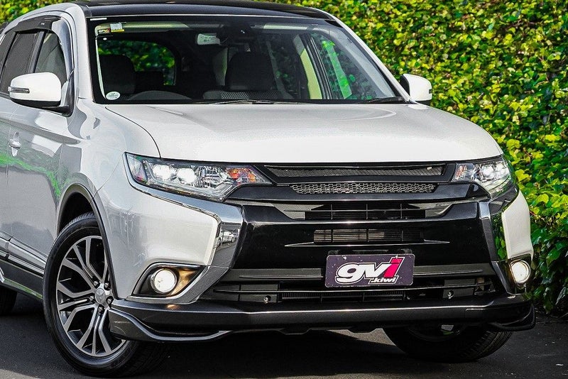 2016 Mitsubishi Outlander 24G 4WD 7 Seater / Cr...63613788715265111