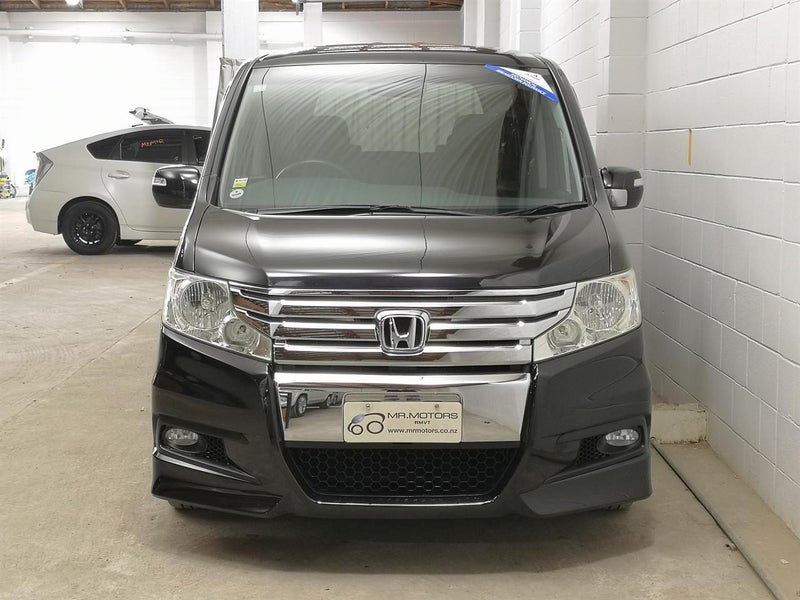 2012 Honda Step Wagon 8 seater, camchain, nice...63614033051907113