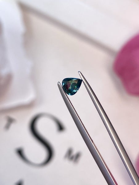 $1 RES ~ $1679 Buy Now * 0.65ct Teal Green Sapphire Carousel 1
