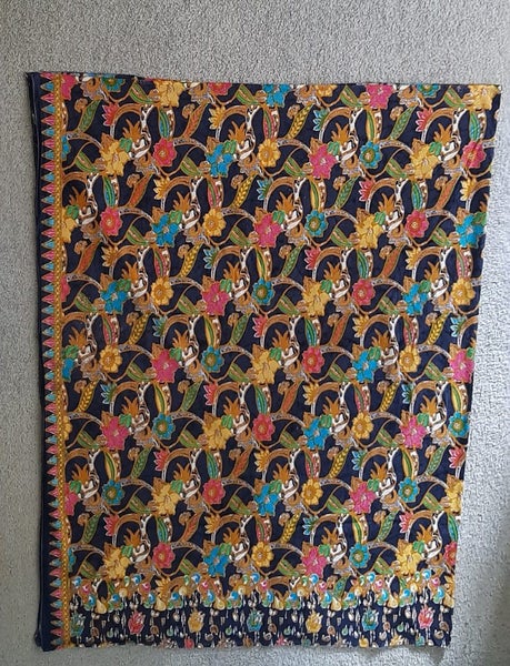 Vintage 100% cotton batik - 110 cm x 1.9 meters Carousel 2