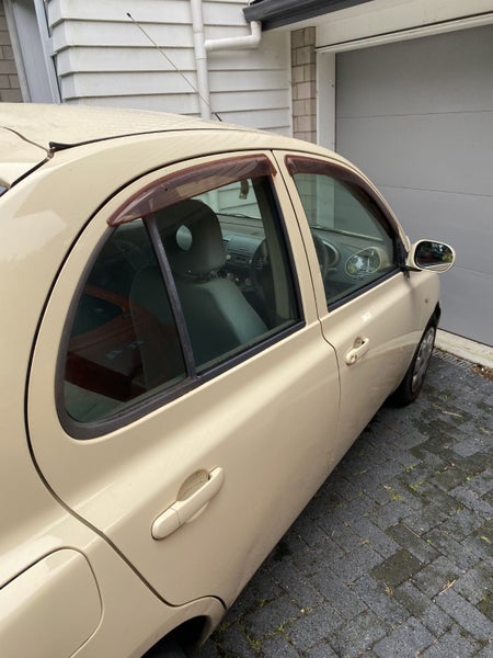 2006 Nissan March63617913968385111