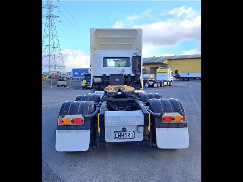 2018 UD Trucks GW26460 (Auckland)63618110208515113