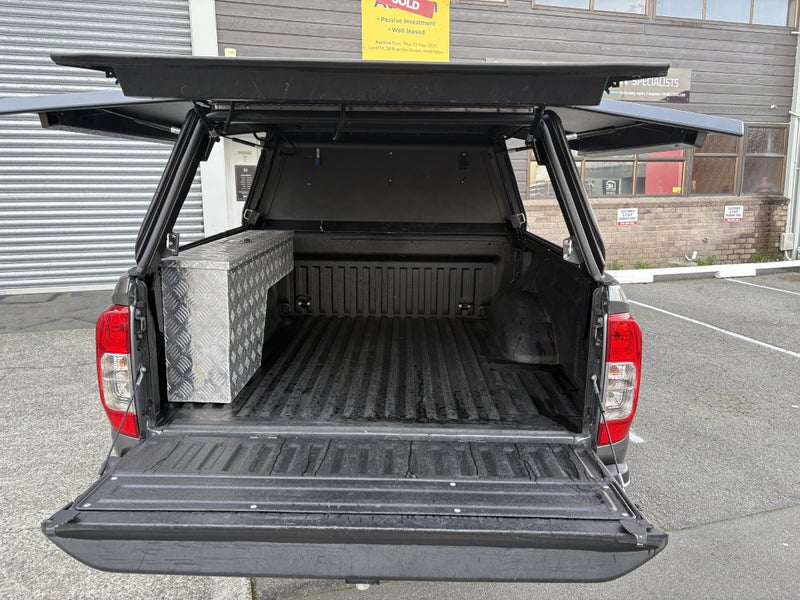 2020 Nissan Navara Rx63618216932866114