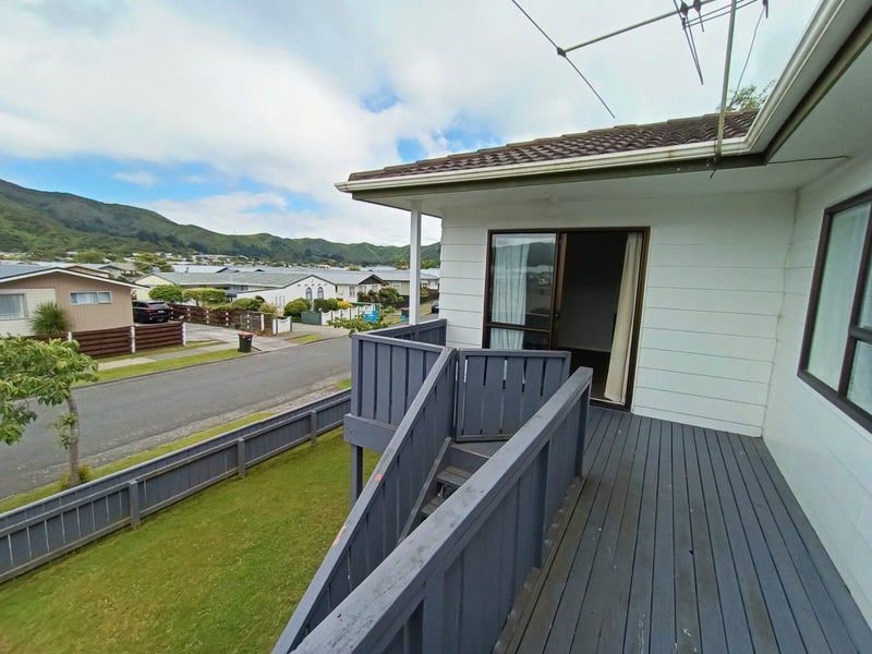 Wainuiomata, 3 bedrooms63618513720961112