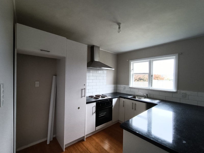 Naenae, 3 bedrooms63618513750787111