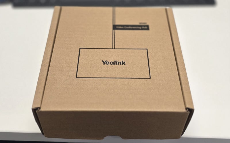 Yealink Sharing Box VCH51 is simple to use, deploy, and manage. Carousel 2