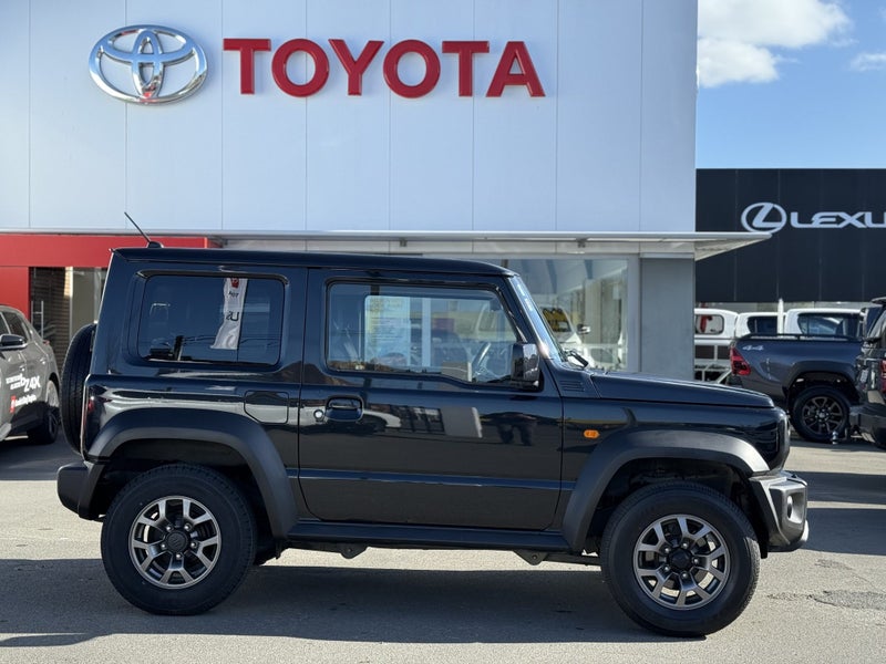 2019 Suzuki Jimny Sierra 1.5P/4WD/5MT63619391762945113