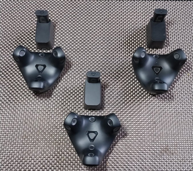Vive Trackers 3.0 | Base Station 1.0, 2.0 Compatible Carousel 2