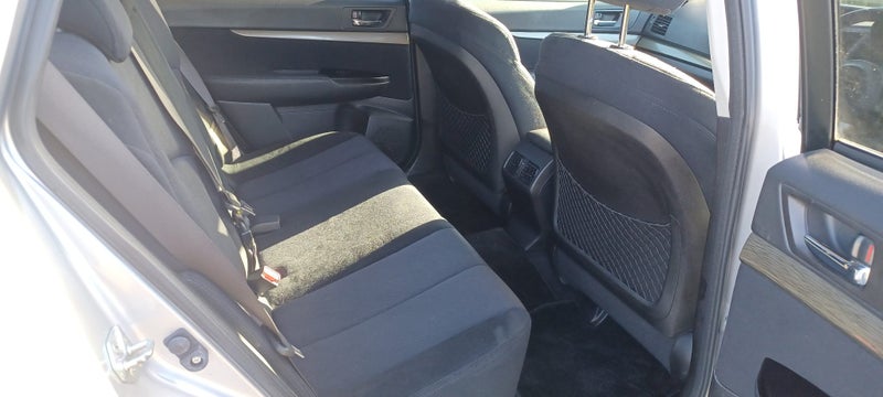 2011 Subaru Legacy Outback63620946629378112