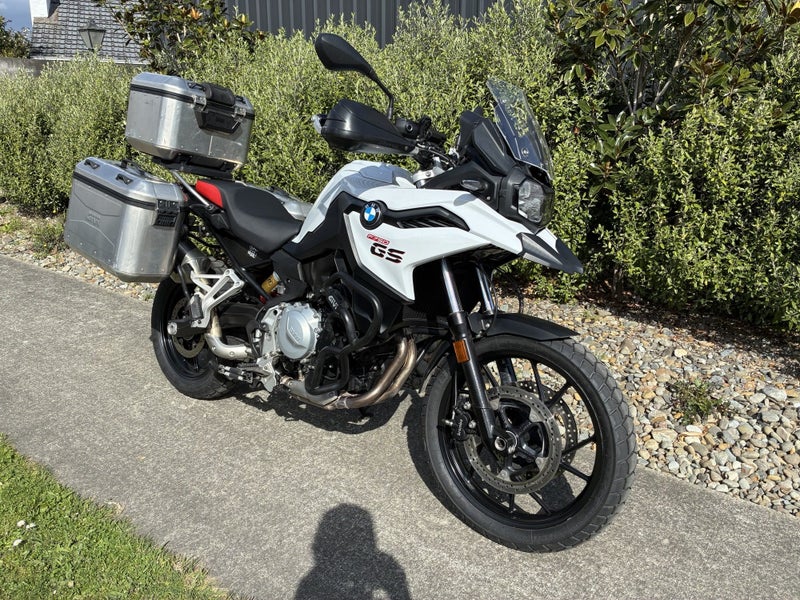 2022 BMW F750GS63619938313729112