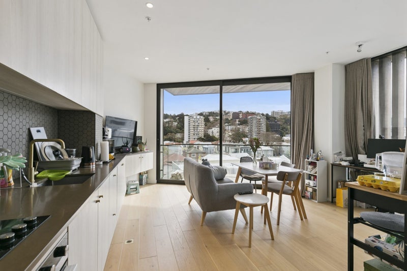 Simply The Best- Sunset West63619938777731112