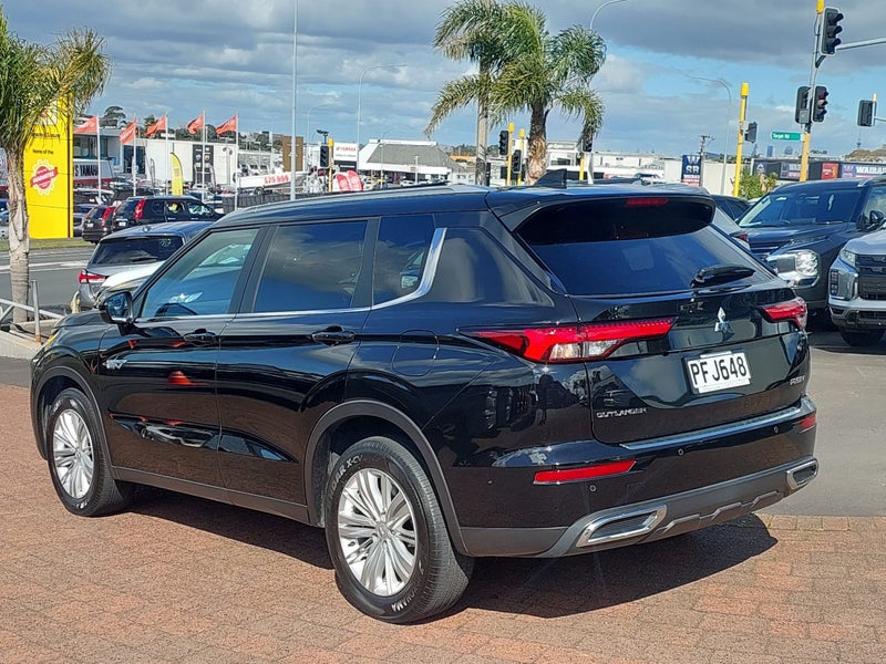 2023 Mitsubishi Outlander PHEV LS 2.5 4WD AUTO63620286786691114