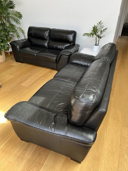 Leather Lounge Suite - 3 Seater + 2 Seater63620453748609111
