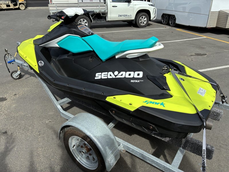 2018 SeaDoo Spark 2-Up Non IBR with Trailer63620864674689112