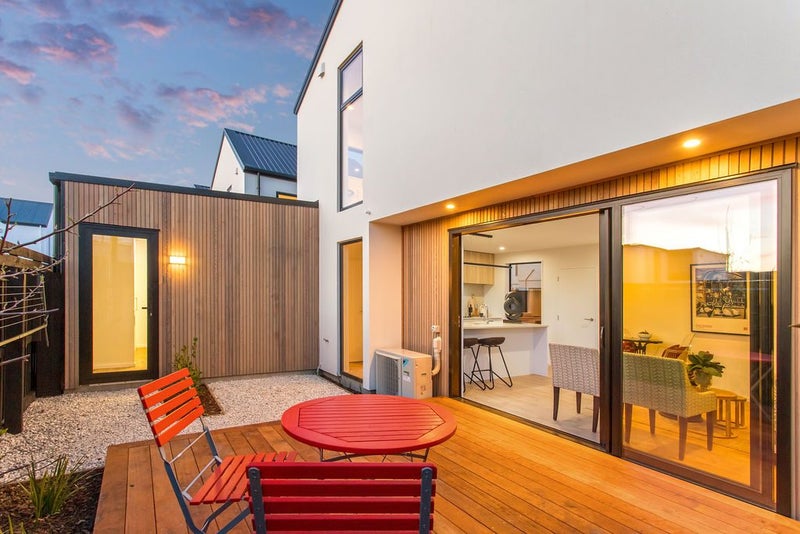 Modern Living in the Heart of Saint Albans63620865427969113