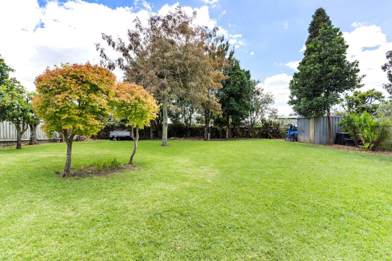 Elevation, Sun And Views!63621370514689114