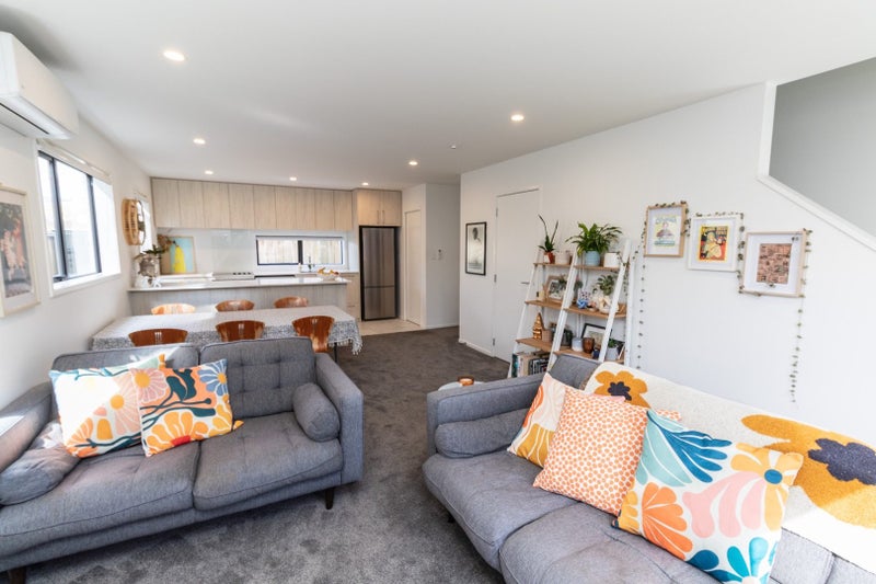 Trentham, 3 bedrooms63621531070081113