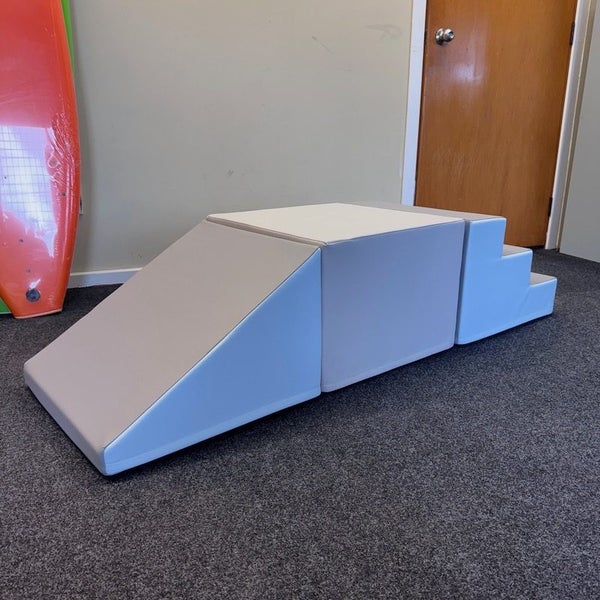 Soft Play Stairs Platform and Ramp pale blue/grey Carousel 4