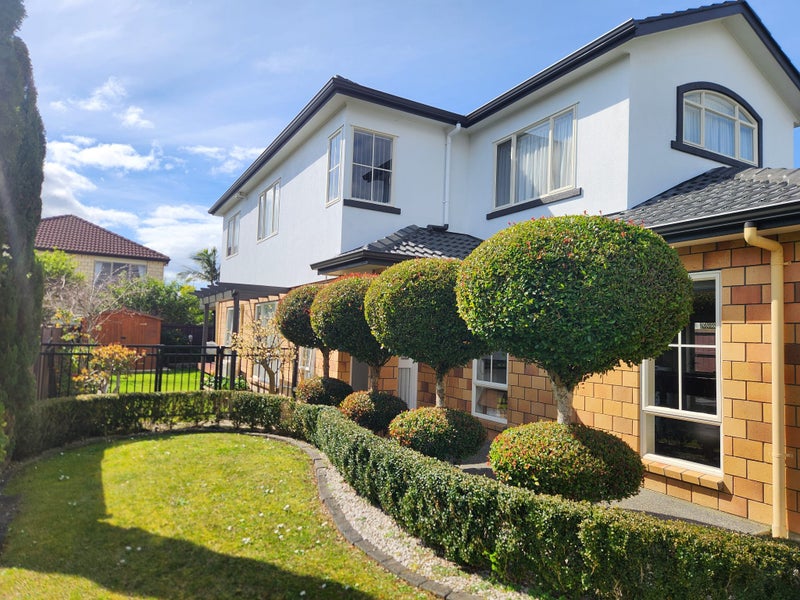 Flat Bush, 5 bedrooms63621941729794112