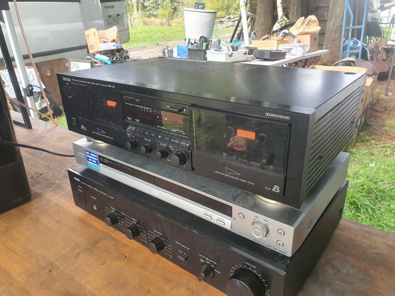 Denon twin cassette, DRW-750 Carousel 1