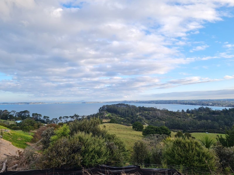 Waiwera, 2 bedrooms63621861125251113