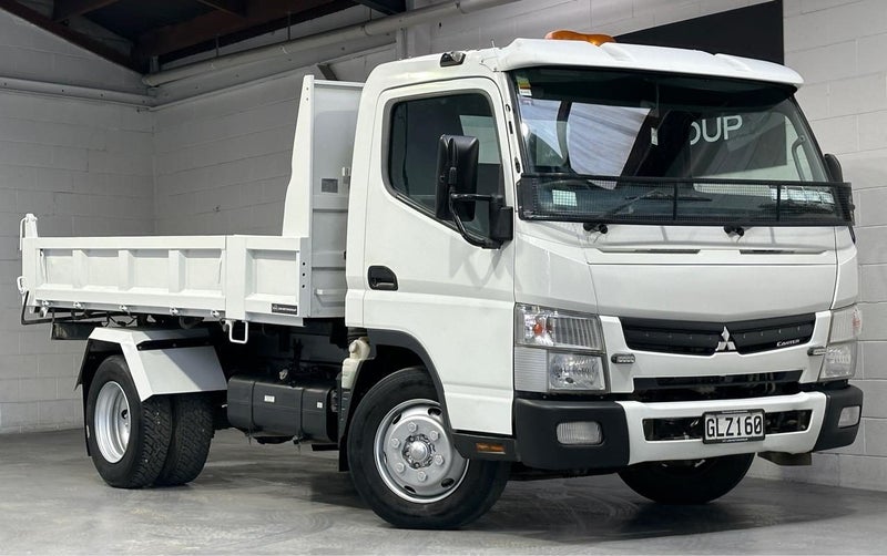 2012 Mitsubishi Canter 4T TIPPER63621941128579111