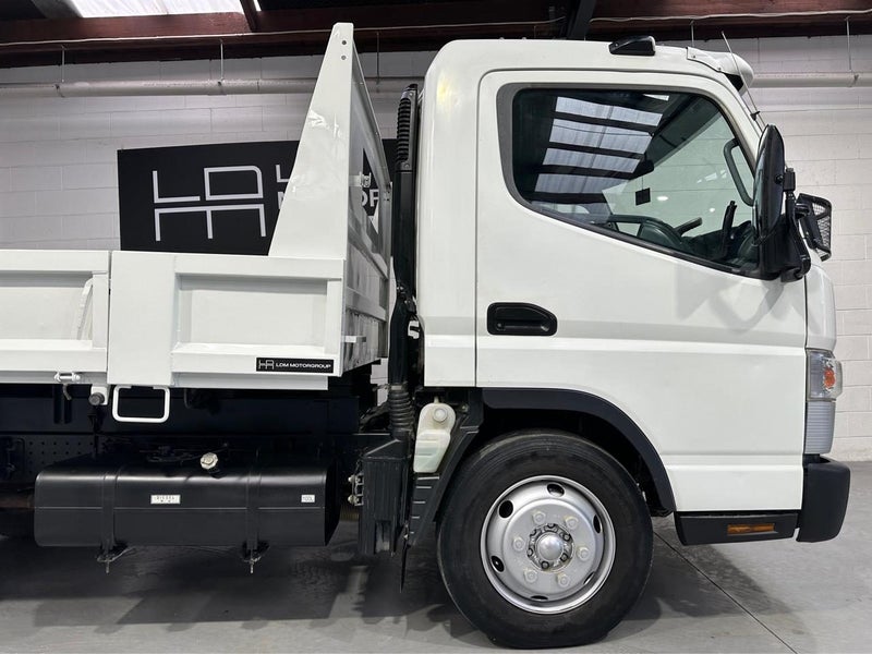 2012 Mitsubishi Canter 4T TIPPER63621941128579112