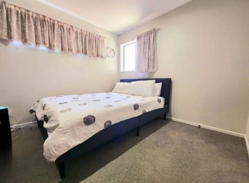 Te Atatu South, 2 bedrooms63622175476865111
