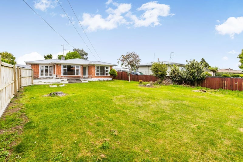 Papakura, 3 bedrooms63622095087875111