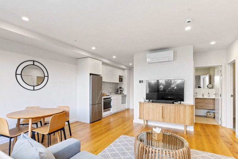 Mission Bay, 2 bedrooms63622176408065112