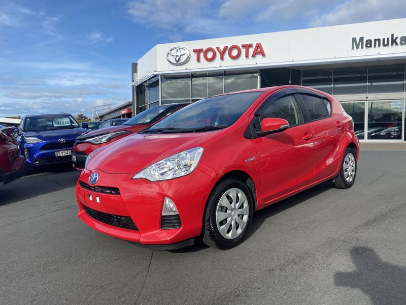 2014 Toyota Aqua 1.5 Hybrid S63622579288322114